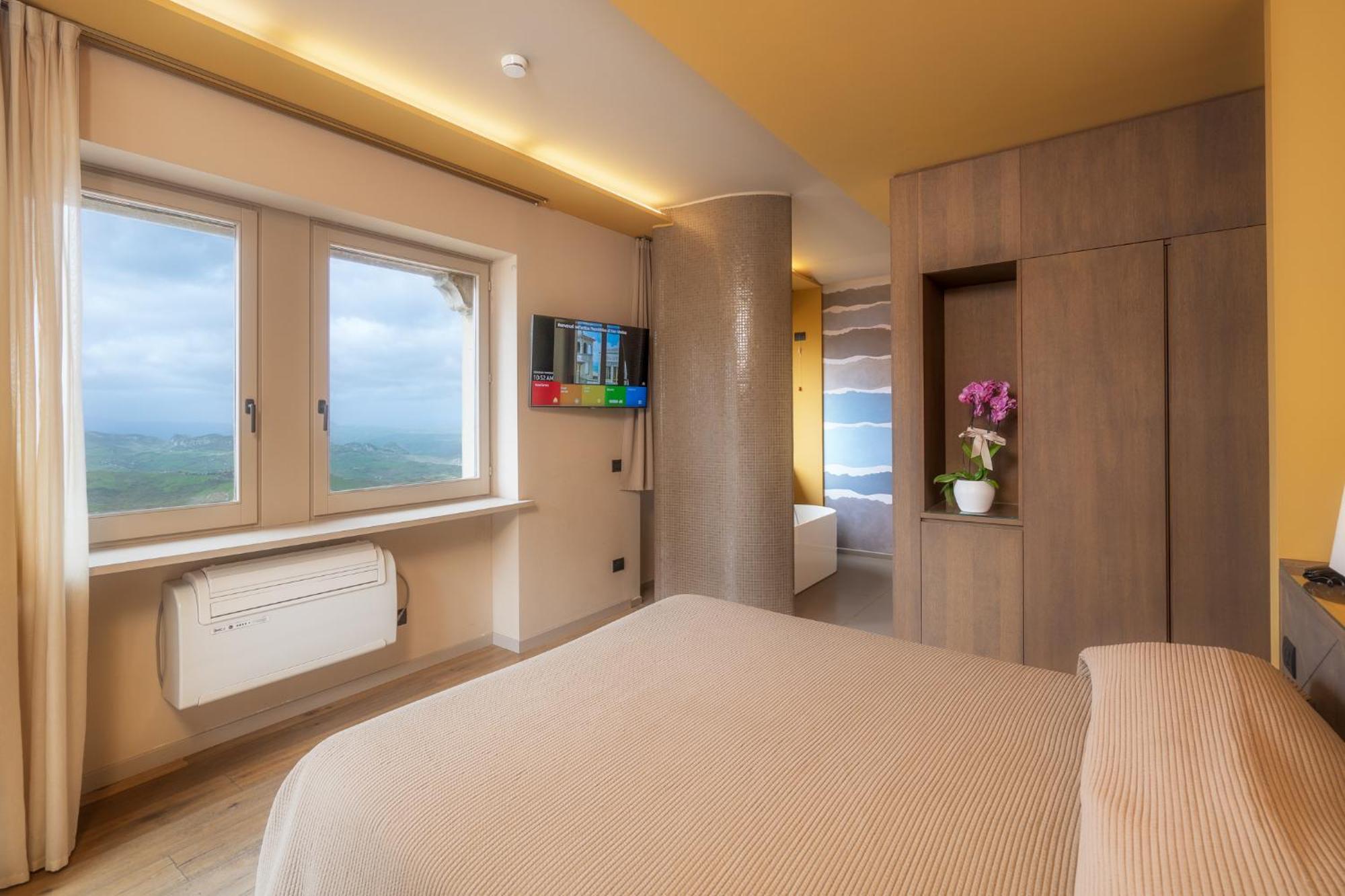 Titano Suites San Marino Luaran gambar