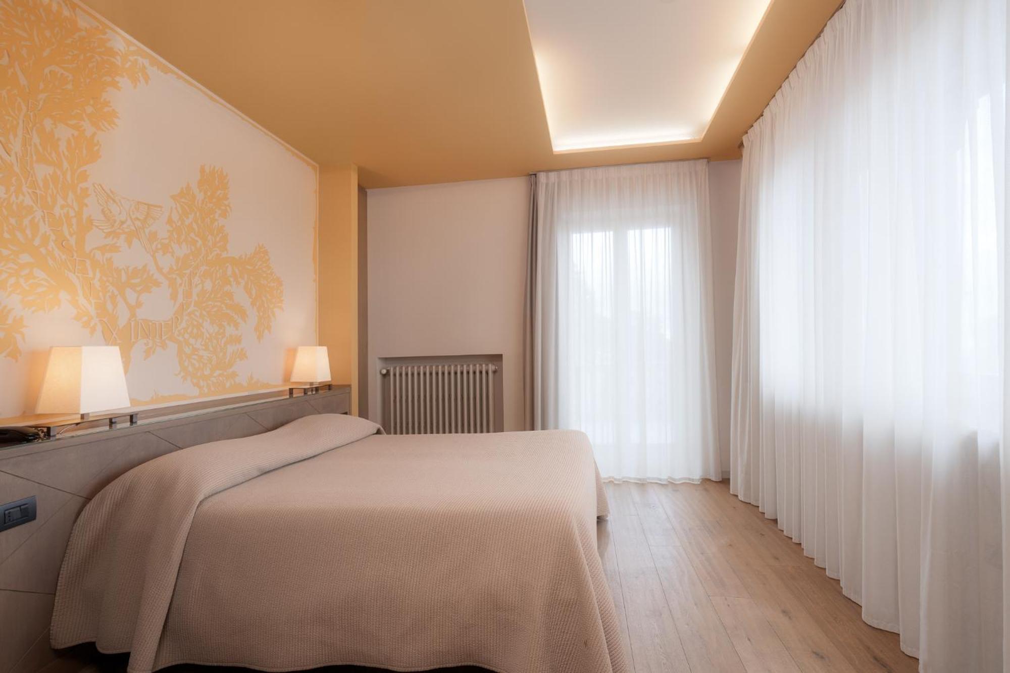 Titano Suites San Marino Luaran gambar