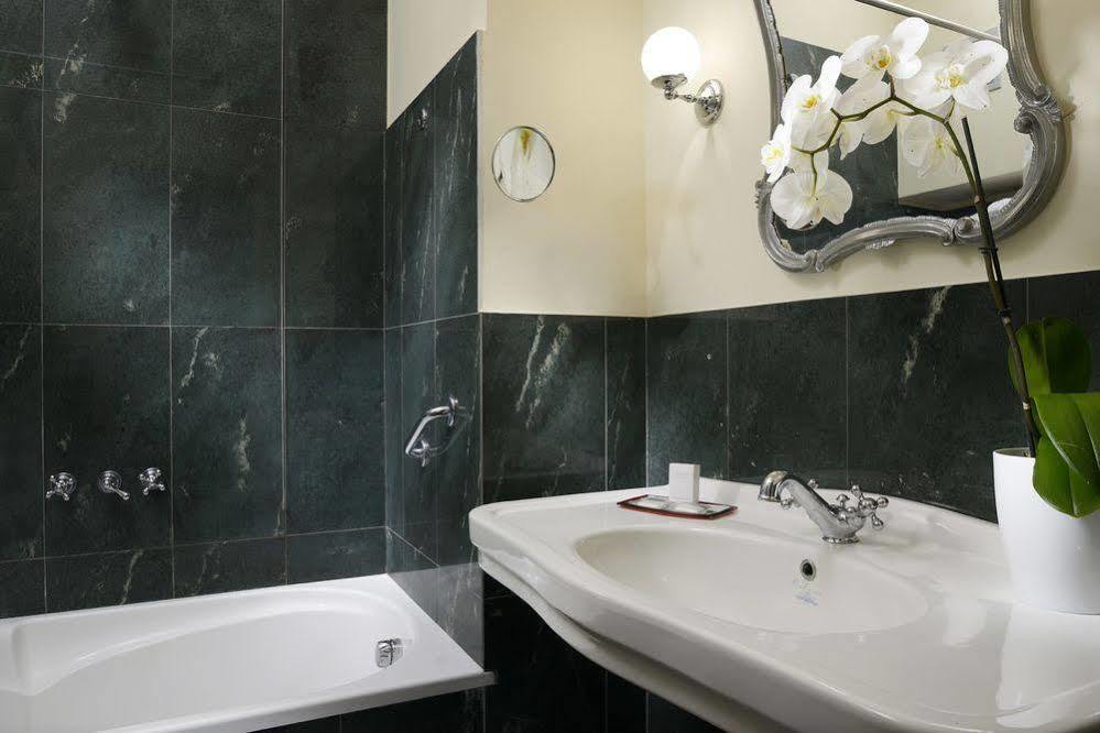 Titano Suites San Marino Luaran gambar