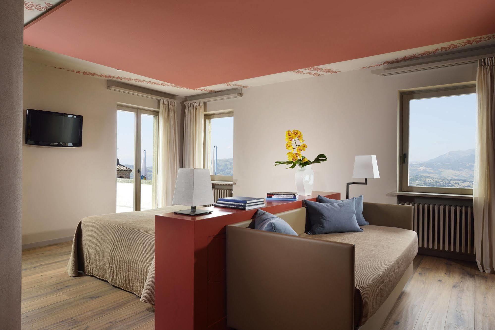 Titano Suites San Marino Luaran gambar
